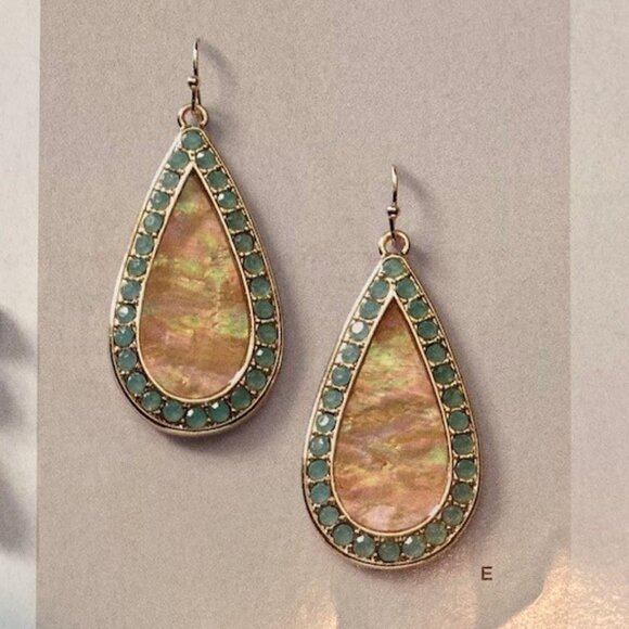 Lia Sophia Jewelry - Lia Sophia AWAKENING Earrings